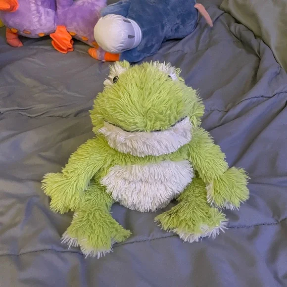 Everything must go - bedding and stuffed animals - Picture 11 of 13